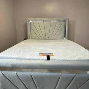 Chelsea Sunrise ottoman Mirrored Bed
