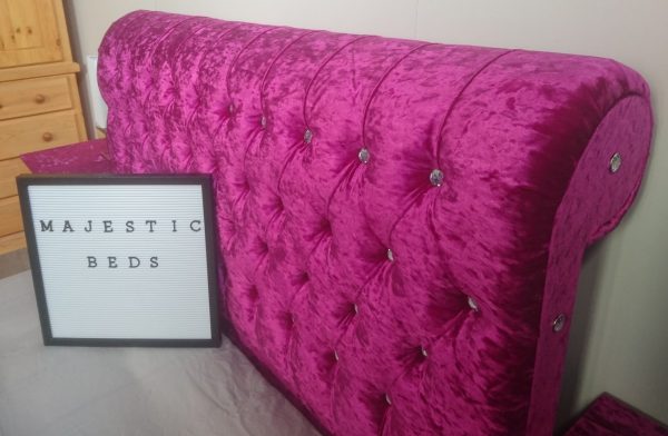 Alana Crushed Velvet Sleigh Bed with Matching Bedside Draws - Image 3