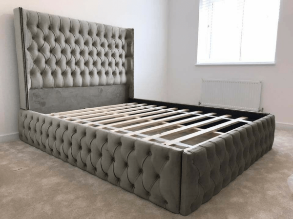 High Wingback Chesterfield Bed - Image 3