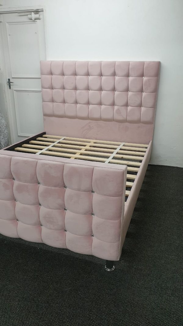 Cubic Upholstered Bed Frame with cube Headboard and Footboard in Fabric Buttons - Image 3