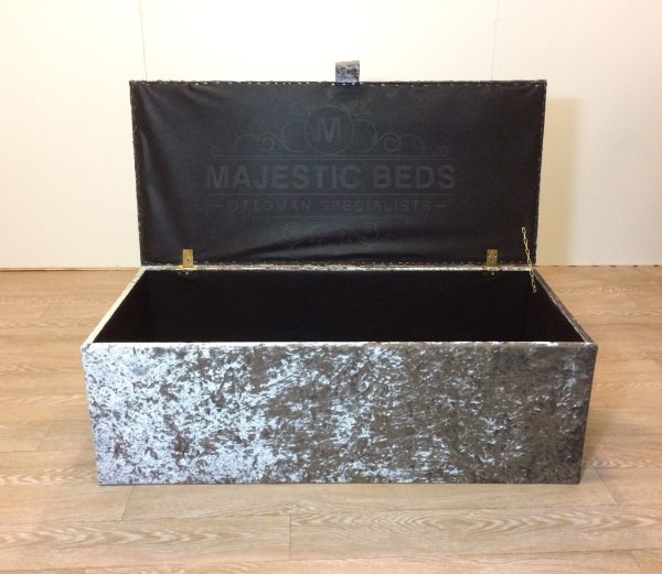 LARGE 40INCH CRUSH VELVET OTTOMAN CUBED STORAGE - Image 10