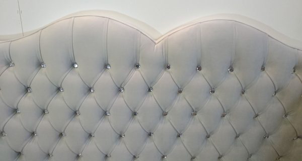 Majestic Bed Twin Wave Chesterfield Bed With Storage Box - Image 3