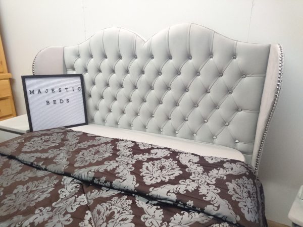 Zara Twin Curved Winged Bed - Image 6